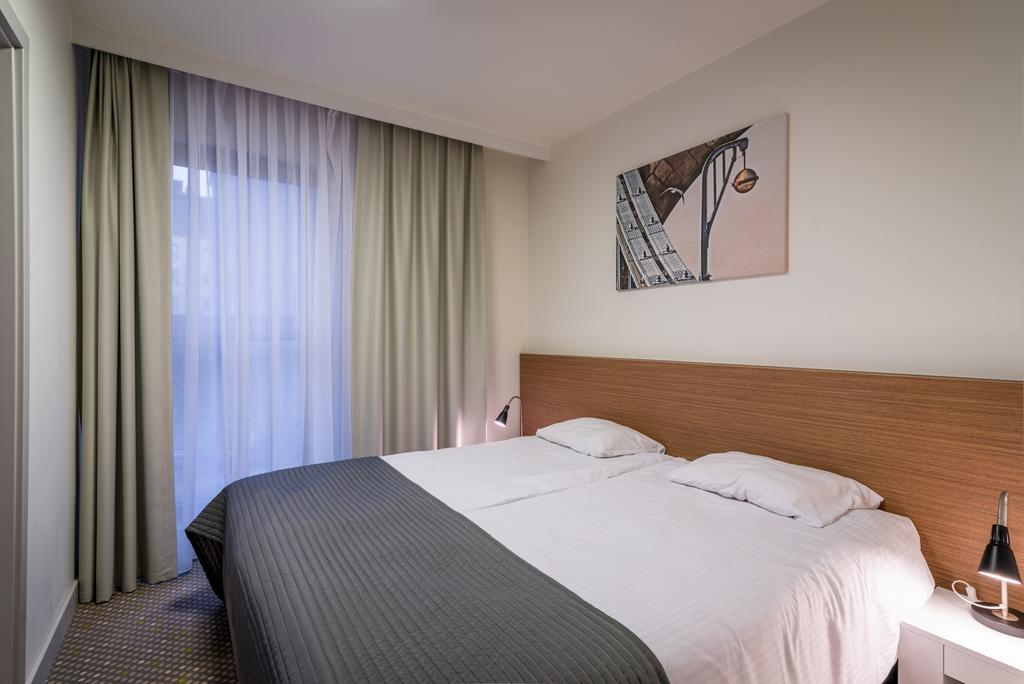 Rest Apartments Вроцлав Екстериор снимка