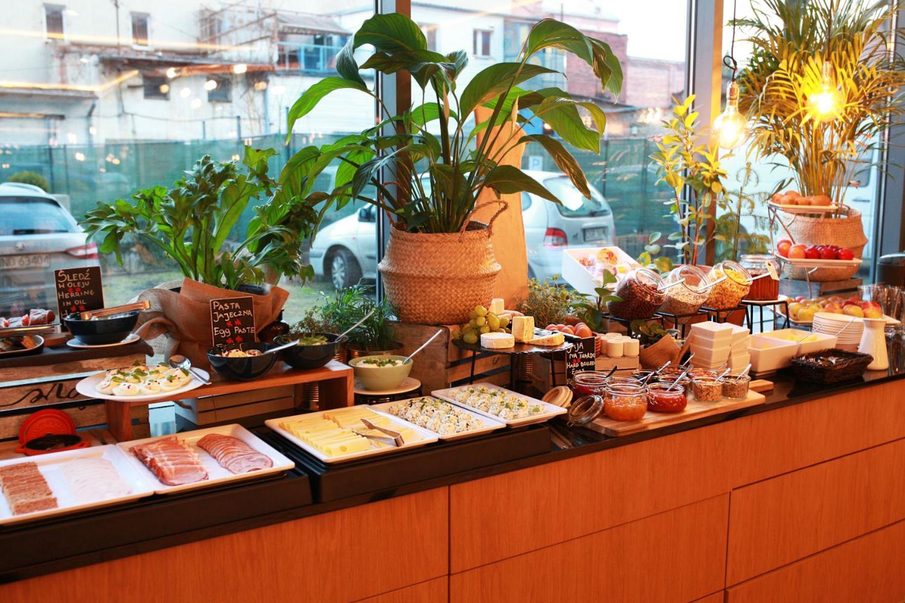 Rest Apartments Вроцлав Екстериор снимка